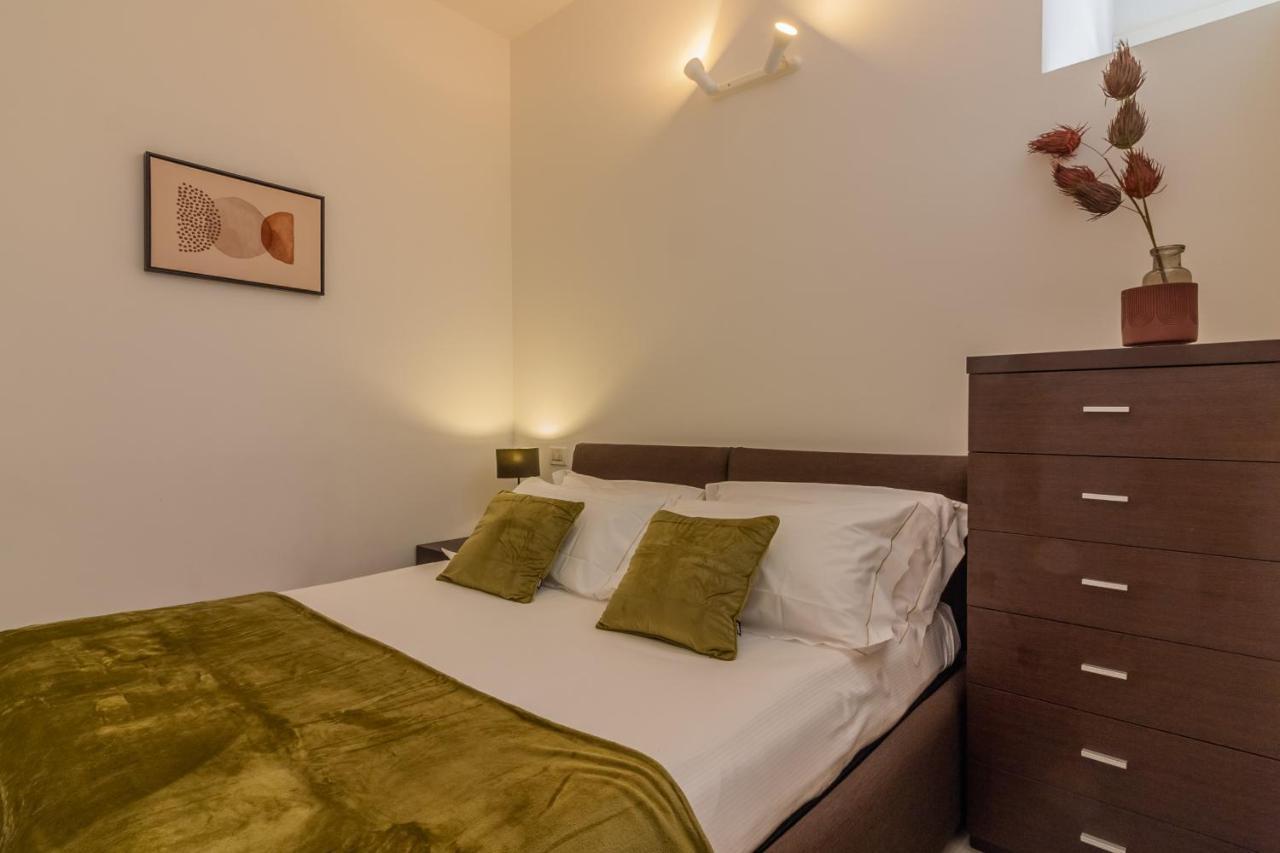 Ferienwohnung Anzani Modern Studio By Wonderful Italy Como Exterior foto